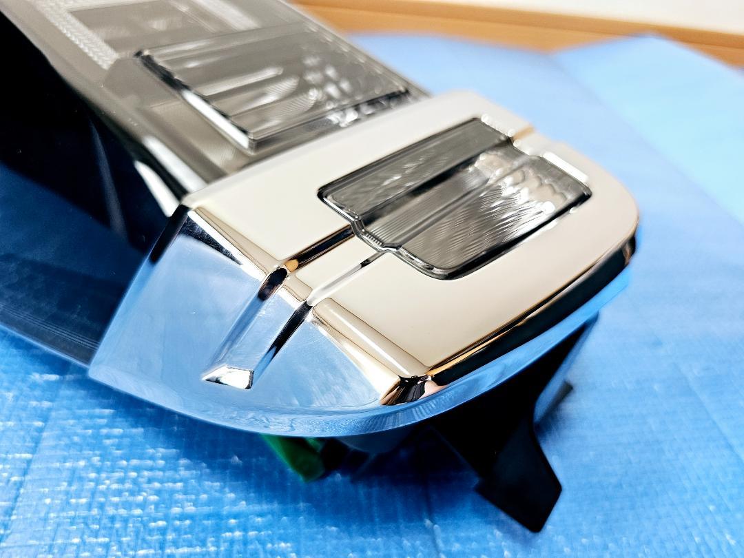 良品 ヴォクシー 80 前期 純正 左右 VOXY テールランプ テールレンズ