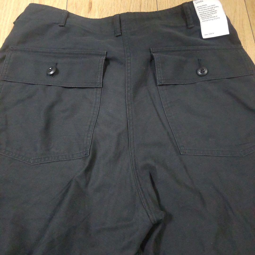 シオタ　黒 ワークパンツ サイズ5