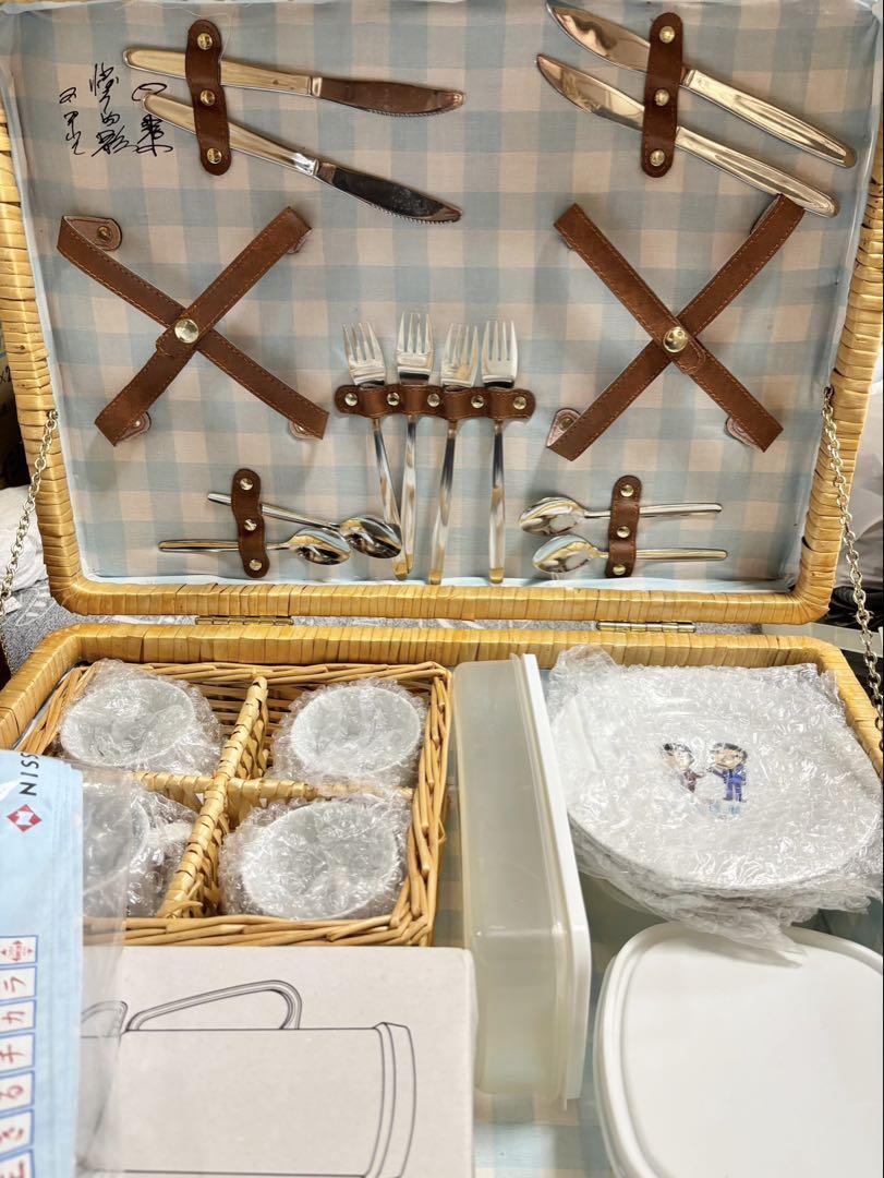 新品未使用　ピクニックバスケット セット カトラリー付き　非売品