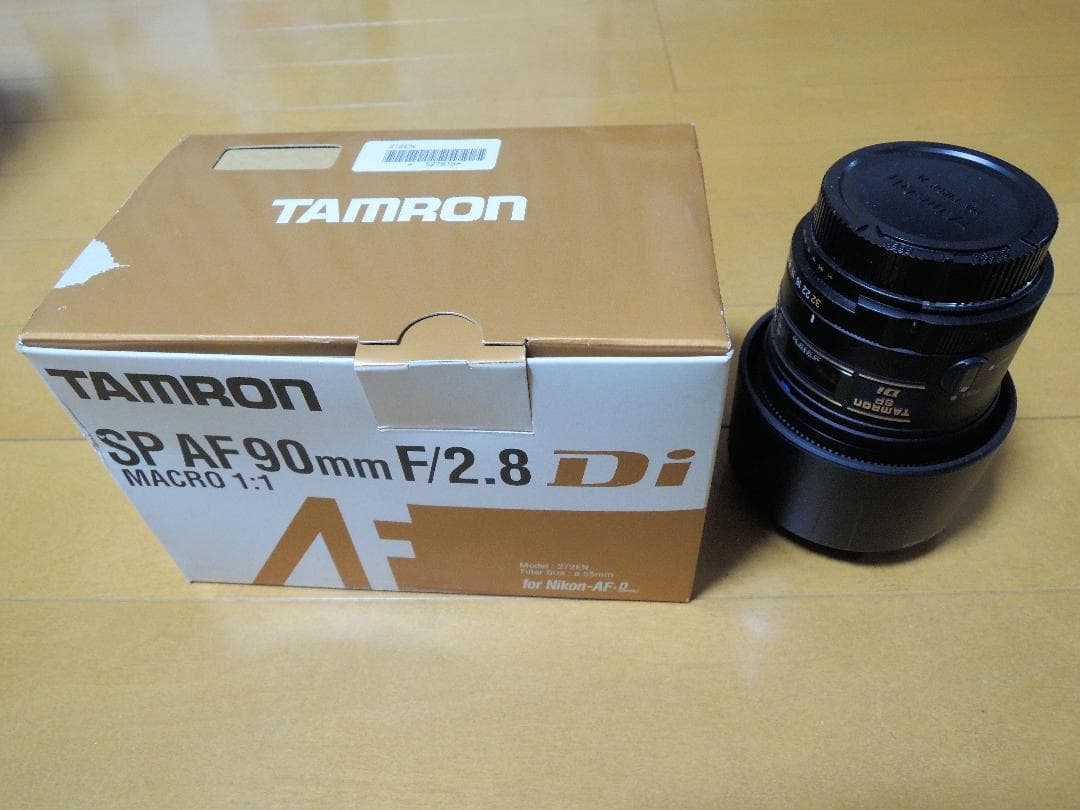 TAMRON SP AF90mm F2.8 Di MACRO レンズ(272E) TAMRON SP AF90mm F2.8 Di MACRO レンズ(272E)