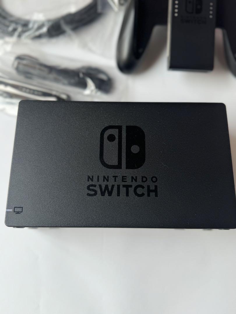 任天堂Switch バッテリー強化版　新型スイッチ