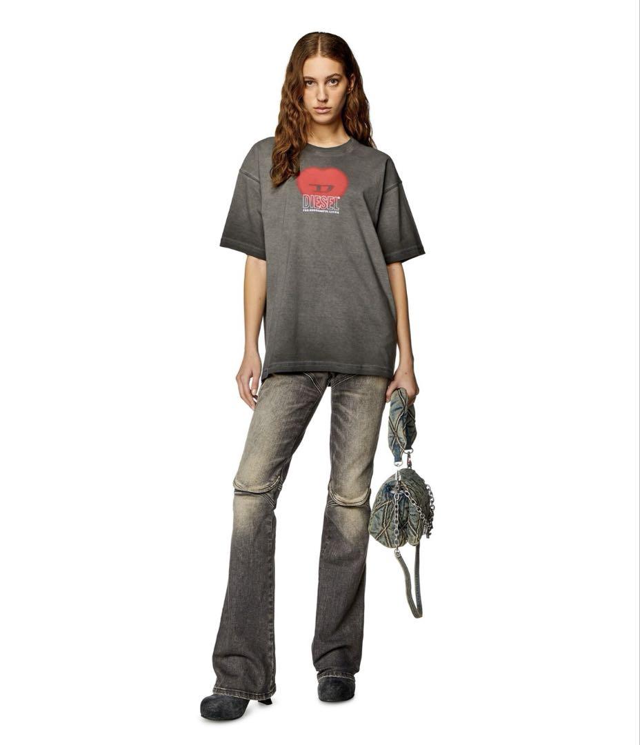 DIESEL オーバーサイズ Tシャツ グレー 半袖　T-BUXT-N4 DIESEL オーバーサイズ Tシャツ グレー 半袖 T-BUXT-N4