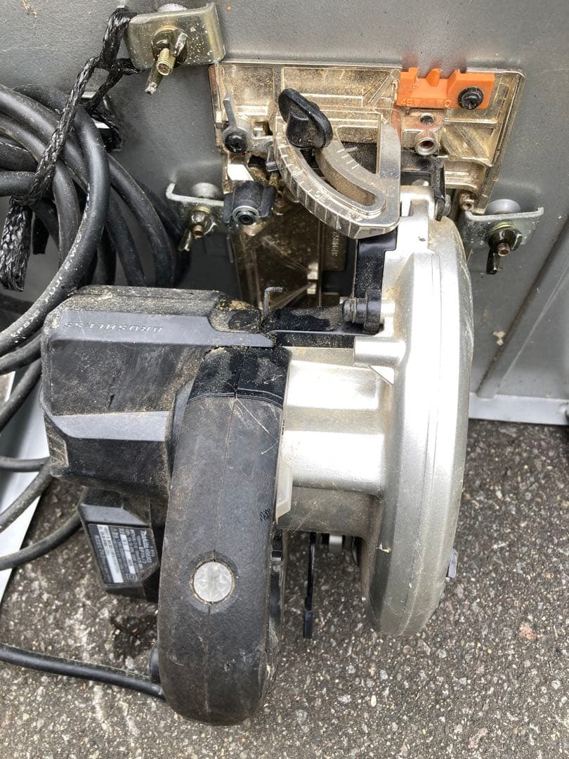 マキタ 電子マルノコ HS6303