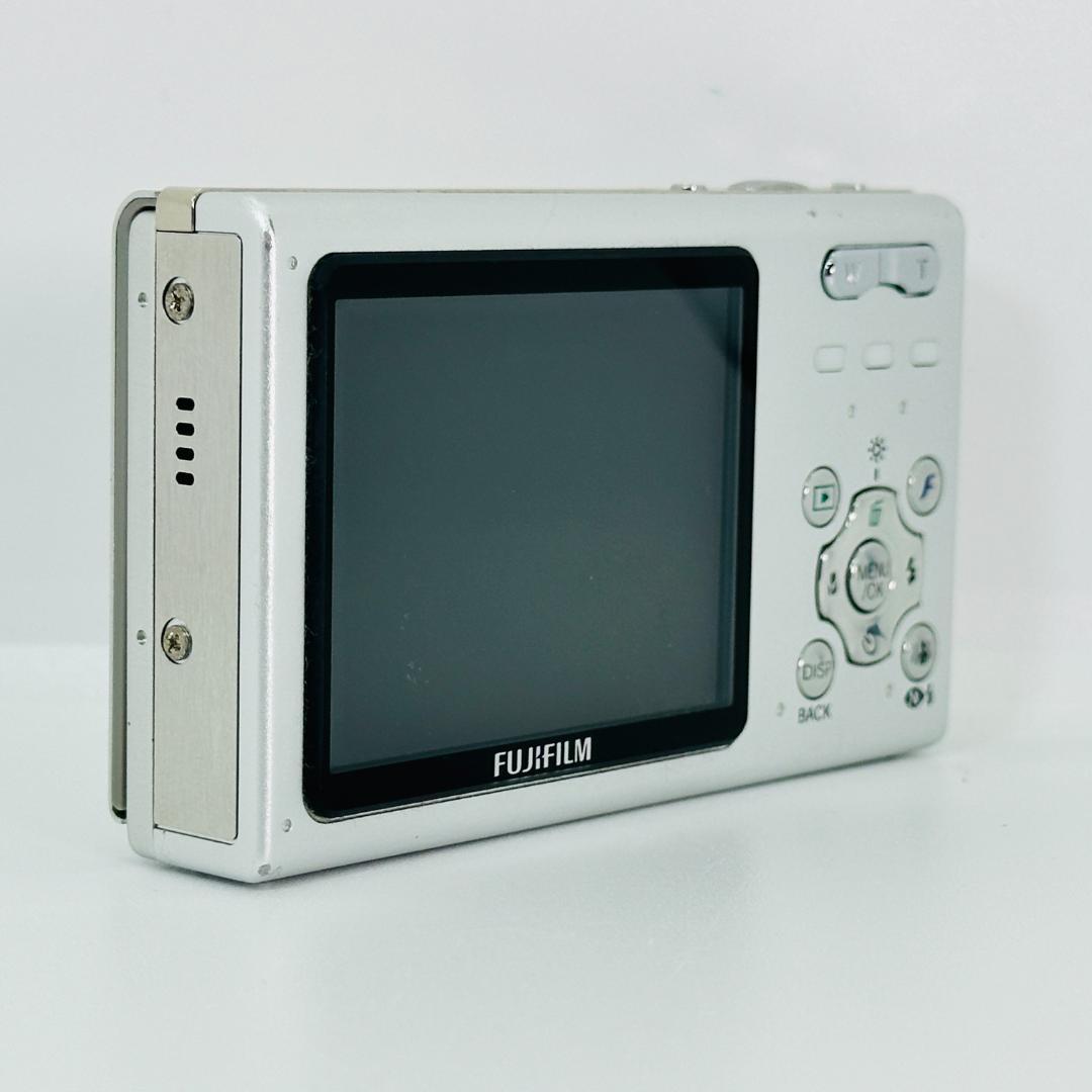 【動作品】 FUJIFILM FinePix Z5fd シルバー Fujifilm Finepix Z5fd