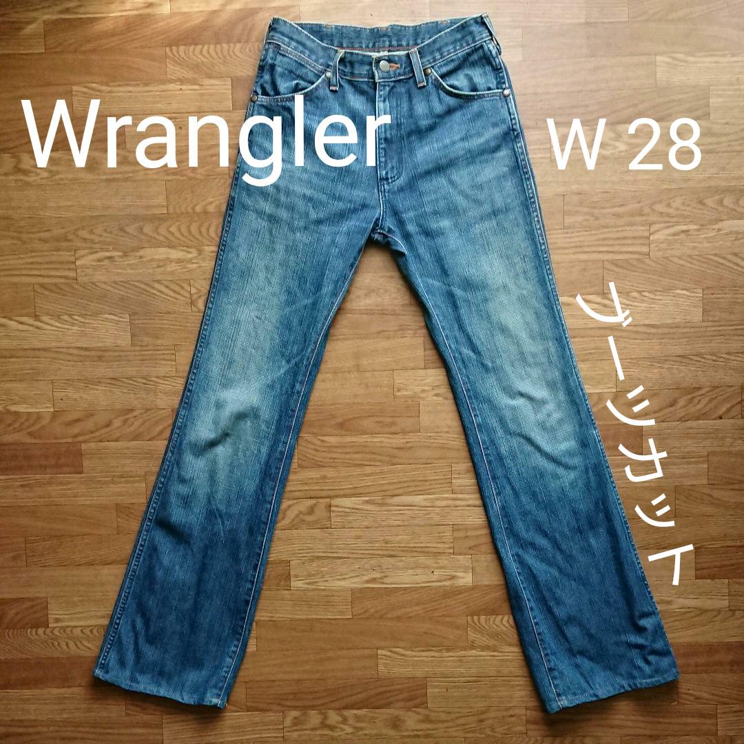 メルカリ Wrangler ラングラー ジーンズ ブーツカット W28 デニム ジーンズ 900 中古や未使用のフリマ