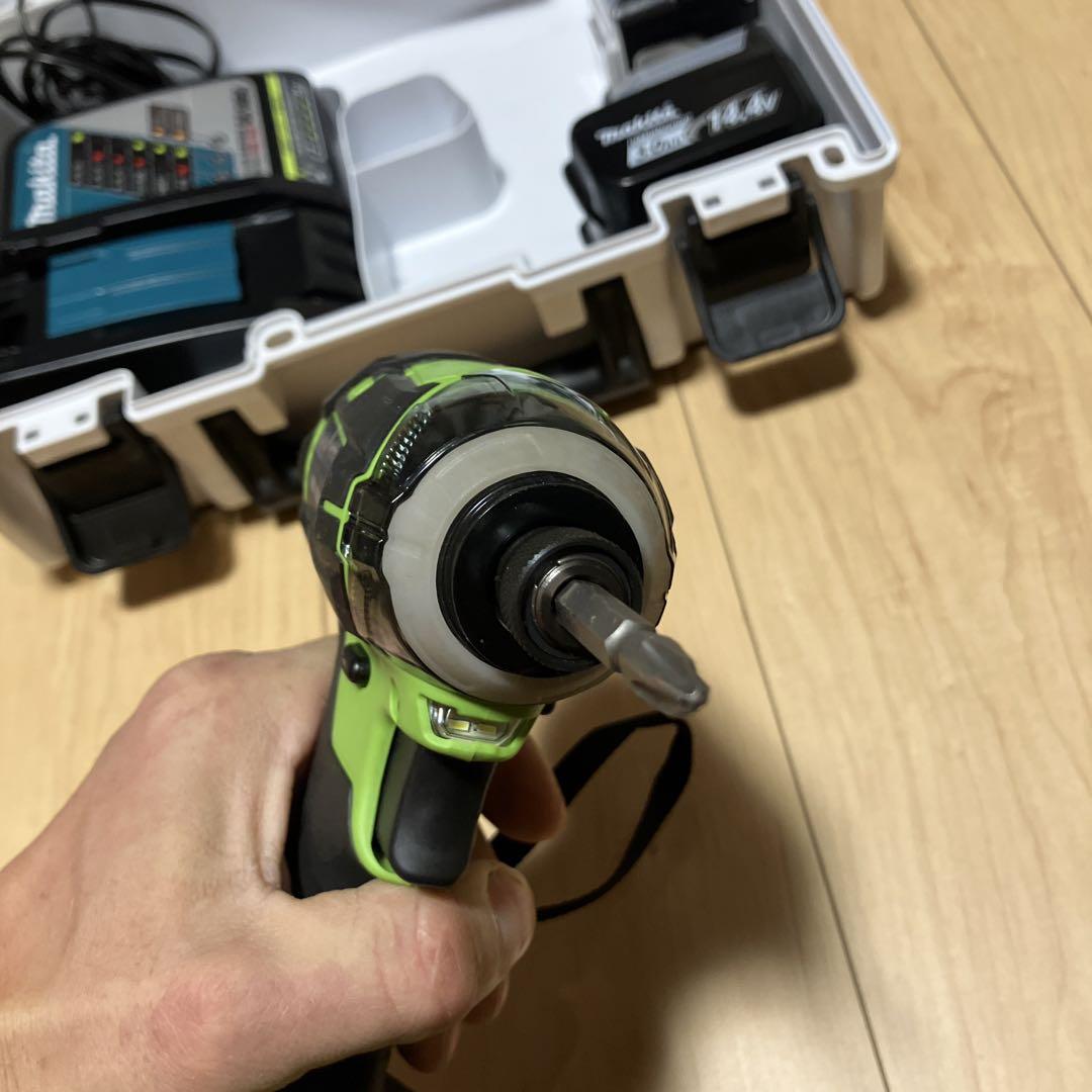 マキタ インパクトドライバー