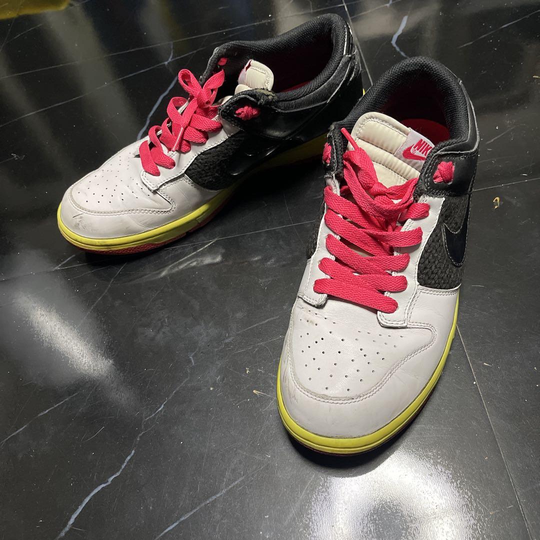 Nike Dunk Low Neutral Grey Black Berry