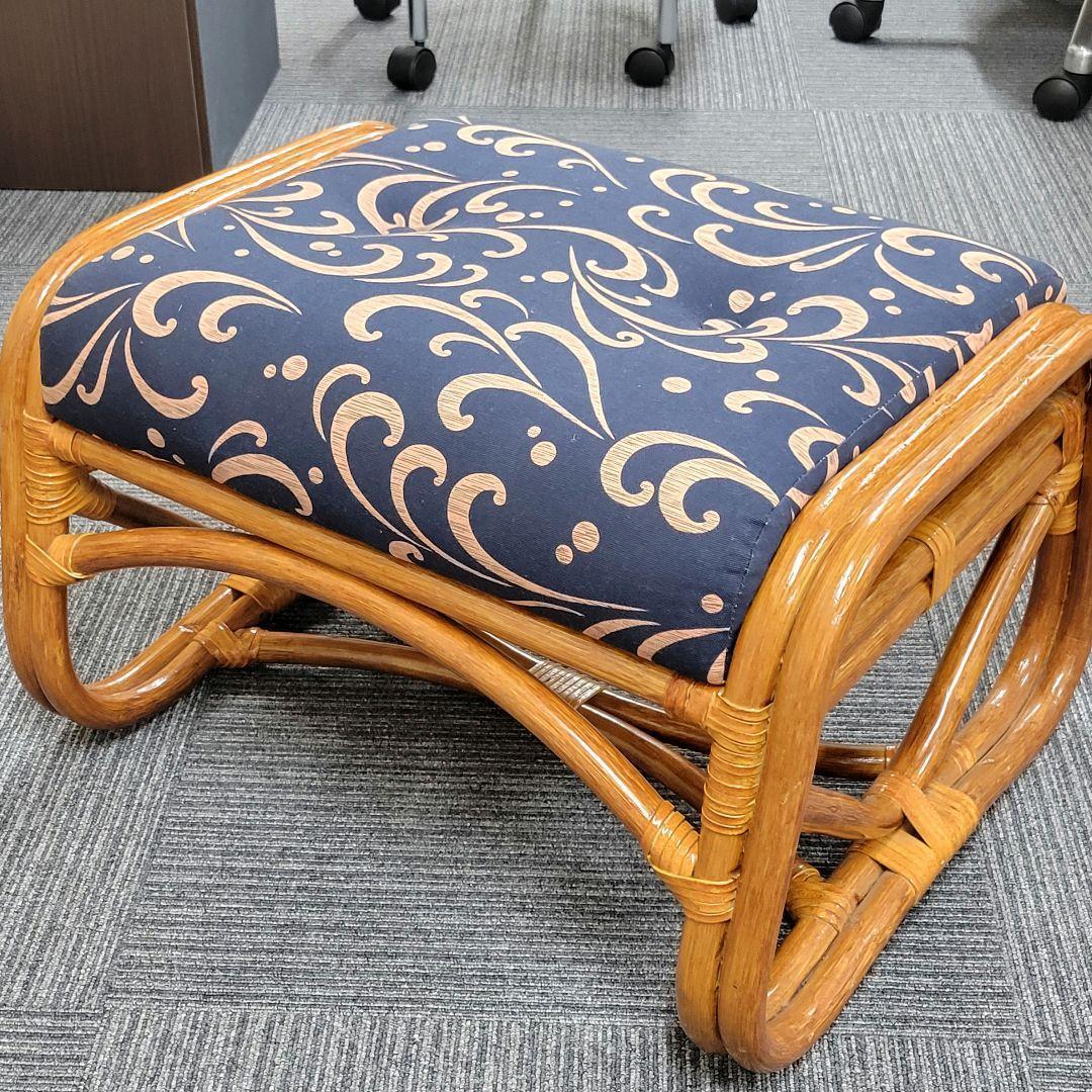 KAZAMA ラタンスツール 籐編み レトロ インテリア 家具 椅子 楽天市場】スツール 木製 四角 ラタンスツール 籐編み スツール