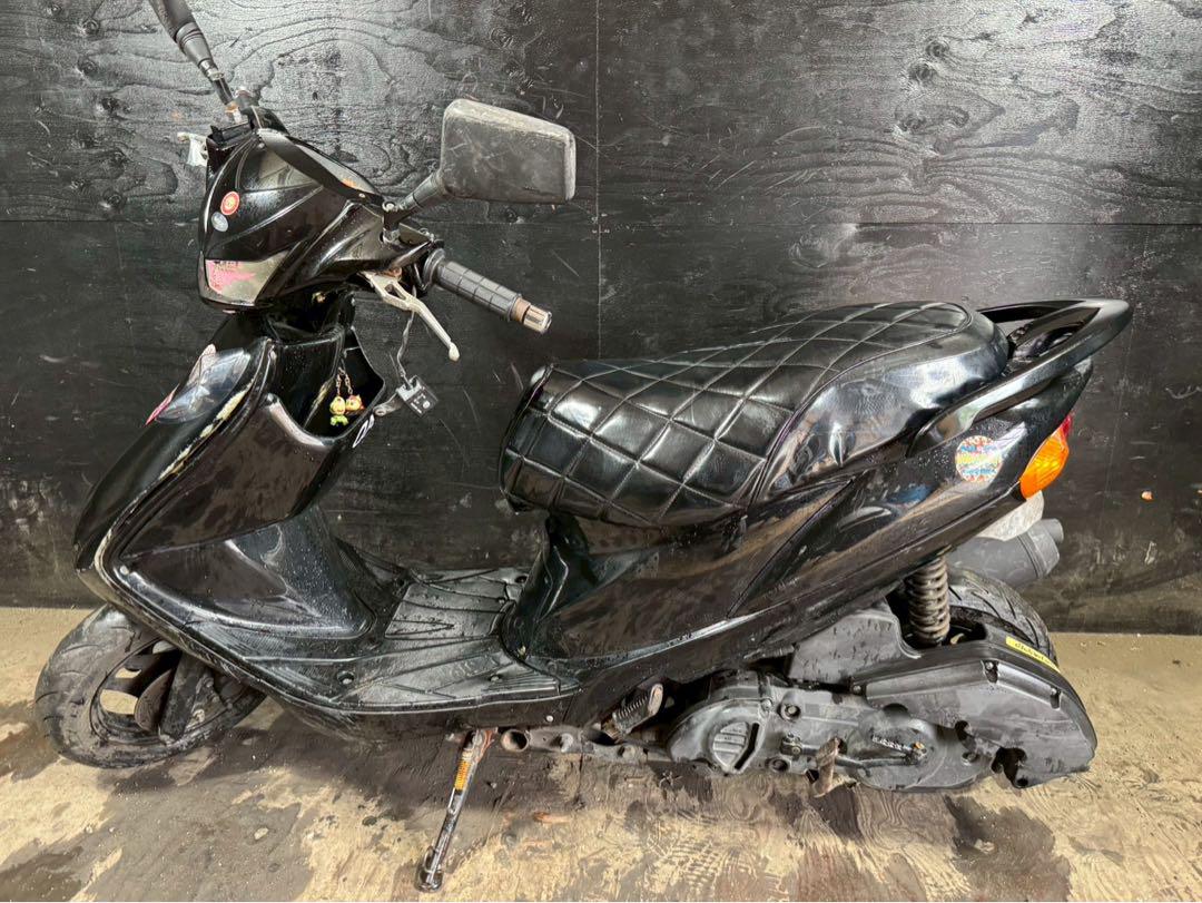 07053010S スズキ アドレスV125G 黒 CF4EA 関東圏内即日配送