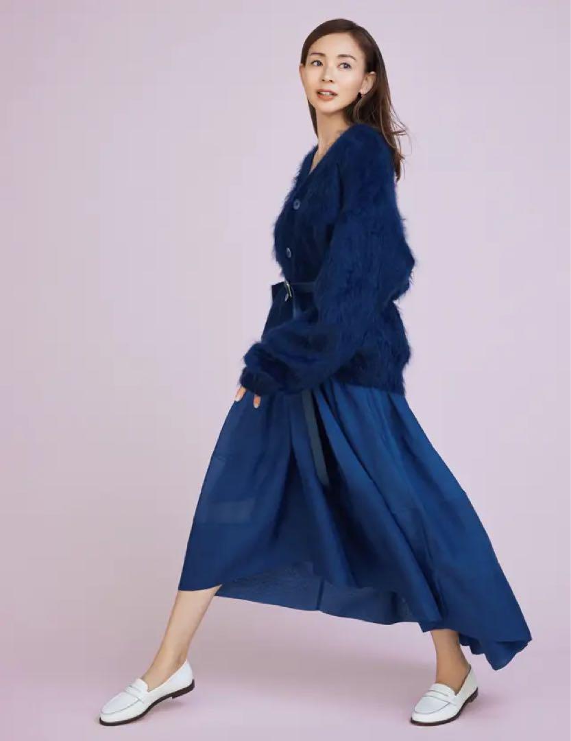 ＊専用＊　　MANOLO BLAHNIK ホワイト ローファー