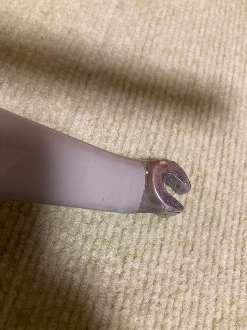 カーボンフォークやや傷や汚れあり