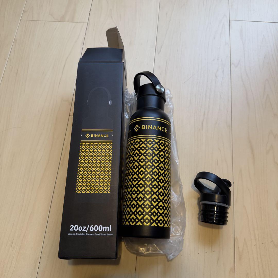 新品未使用】非売品 BINANCE バイナンス ステンレス製水筒 600ml 