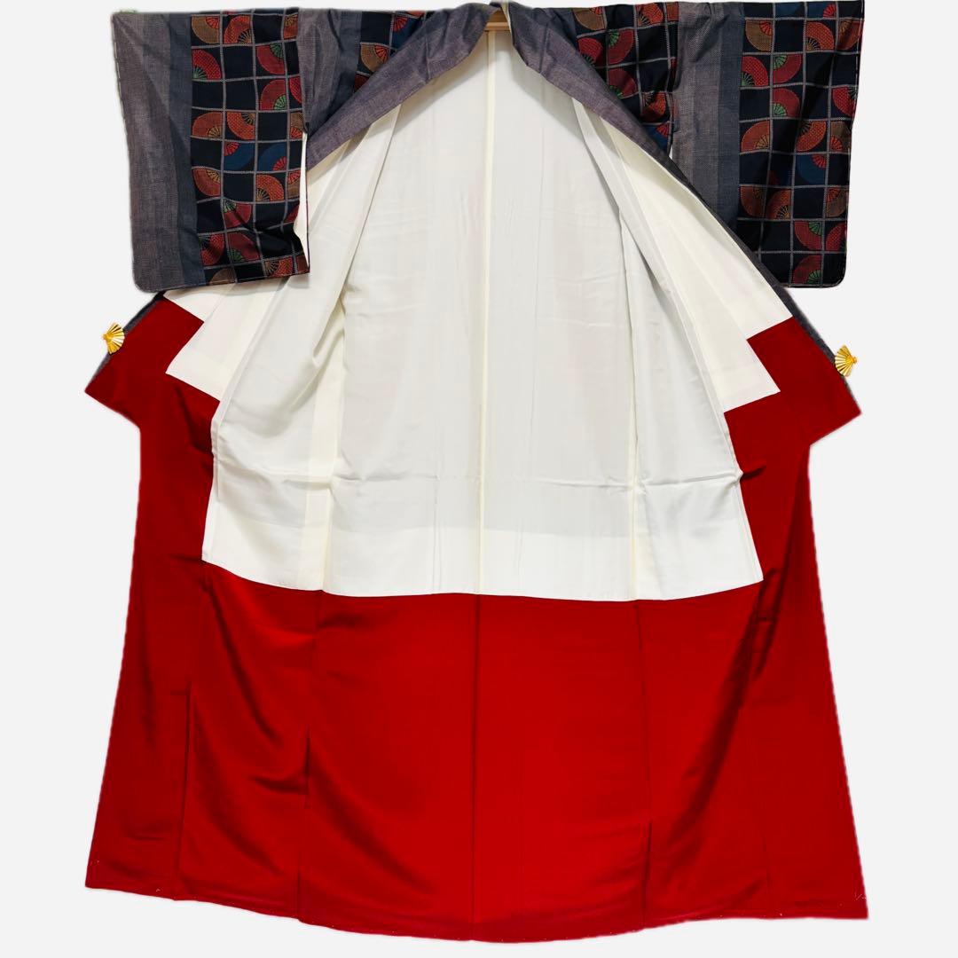 【本場大島紬】一元式 格子窓に扇面 身丈160.5 袷 未使用品 【本場大島紬】一元式 格子窓に扇面 身丈160.5 袷 未使用品