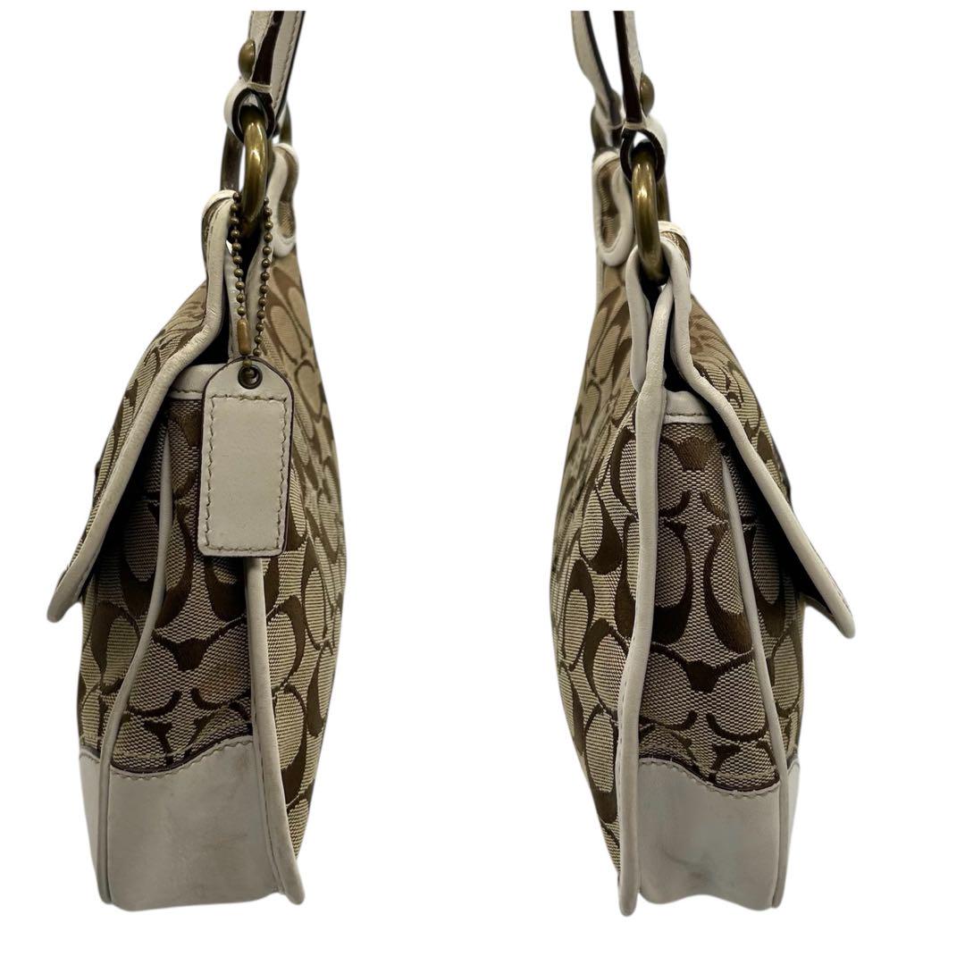 1242 Coach Shoulder Bag TurnLock