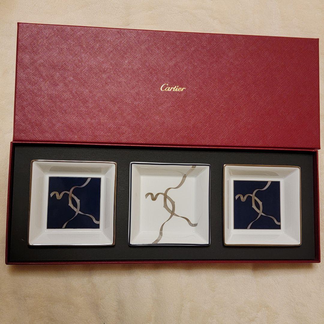 激安正規 カルティエ ノベルティ アクセサリートレイ 小物入れ