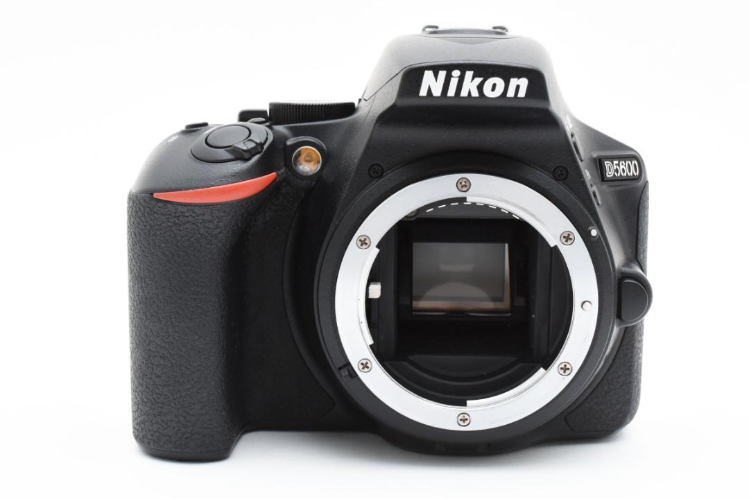 ニコン Nikon D5600⭐️極美品⭐️タッチ操作⭐️Bluetooth搭載