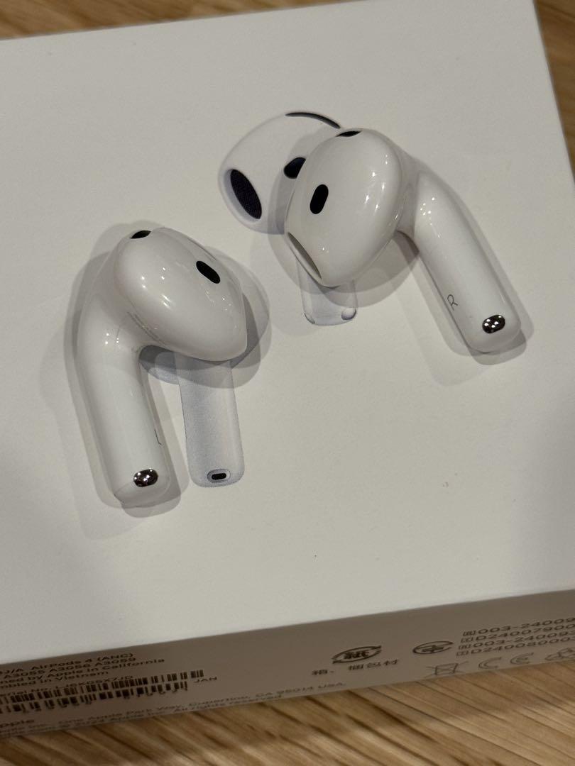 AirPods 4 アクティブノイズキャンセリング有 超美品 ANC