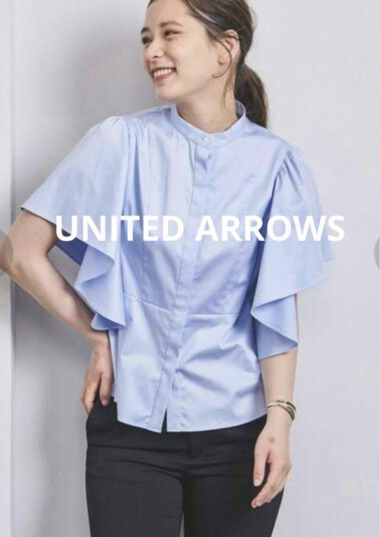 UNITED ARROWS フリル付きライトブルー半袖チュニック UNITED ARROWS フリル付きライトブルー半袖チュニック