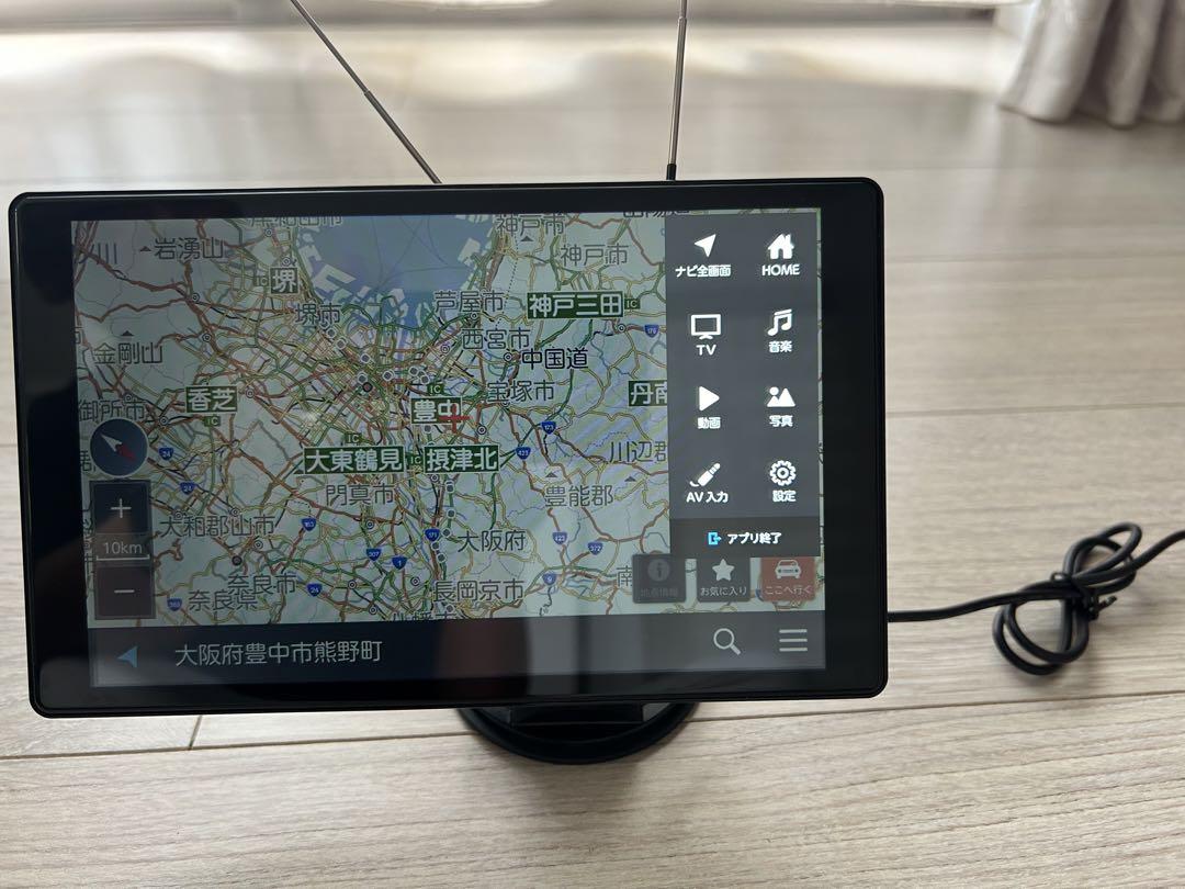 タテヨコ回転する2画面フルセグナビ pixyda PNM86F