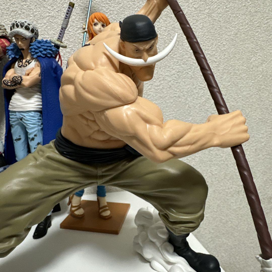 ワンピースフィギュア まとめ売り　16個 ハンコック ルフィ 白ひげ　ロー ワンピース フィギュア まとめ売り 白ひげ ナミ カタクリ ロー