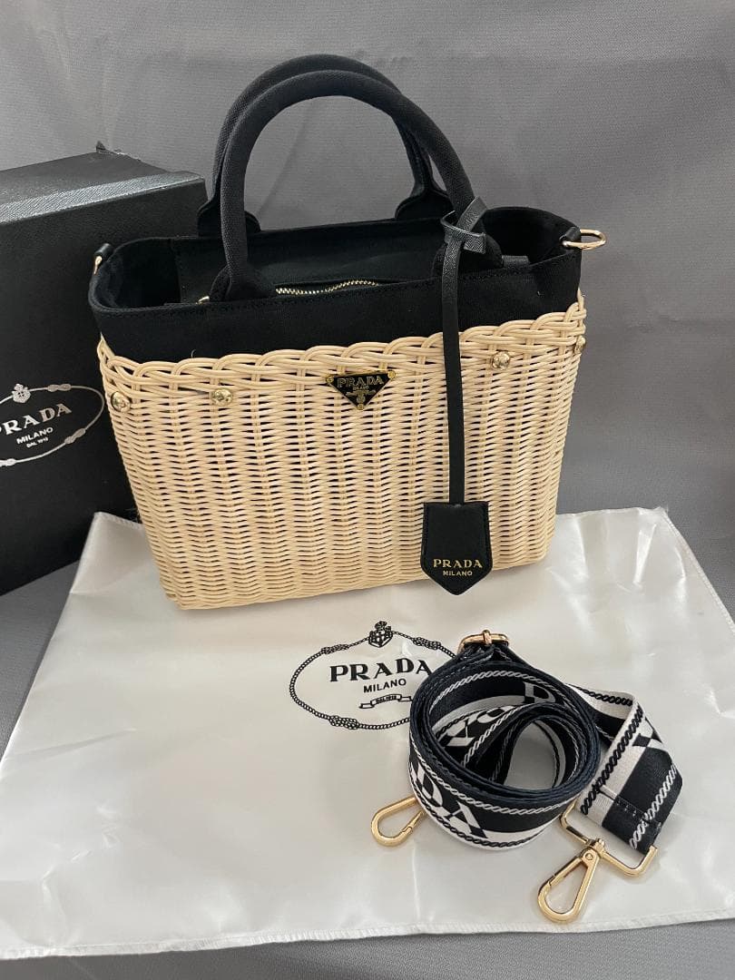 保管品カゴハンドバッグ　ショルダーバッグ