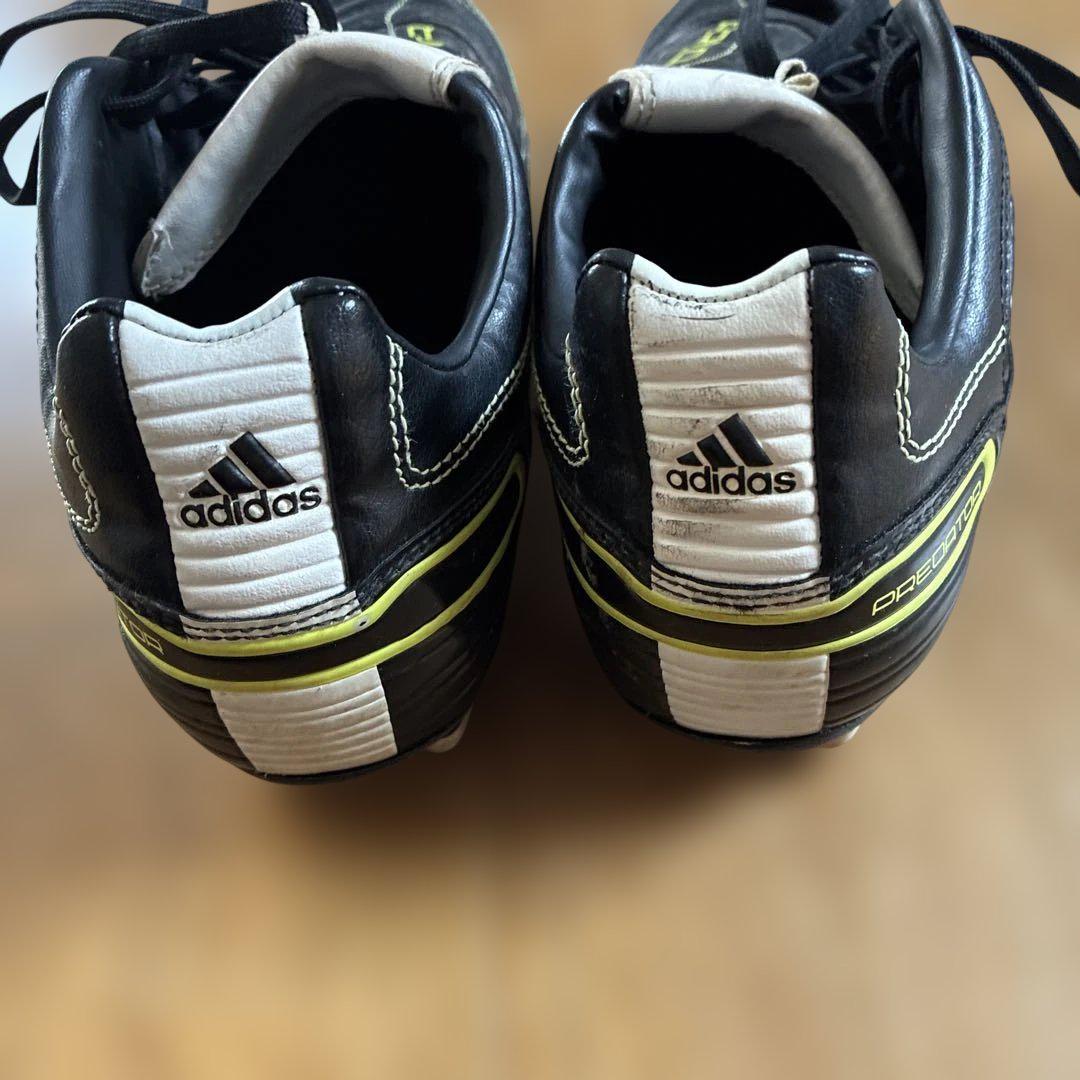 adidas Predator サッカーシューズ ブラック/ホワイト 26センチ