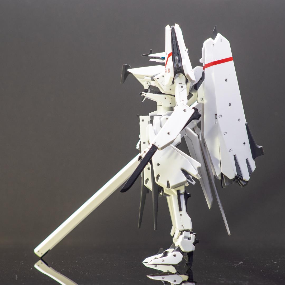 KOTOBUKIYA シドニアの騎士 一七式衛人 継衛改二 プラモデル完成品