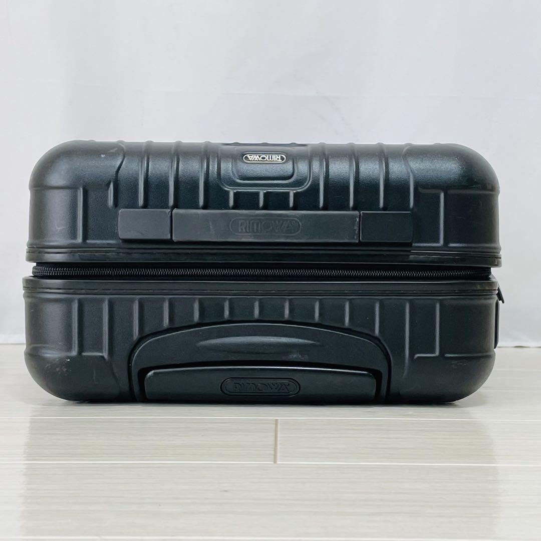 美品　リモワ　サルサ　35L 4輪　マットブラック　機内持込　TSAロック