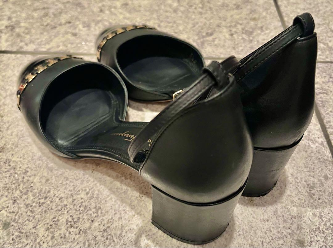 Salvatore Ferragamo ブラックサンダル