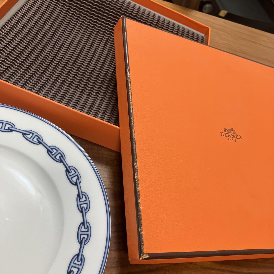 HERMES プレート シェーヌダンクル青いチェーン模様