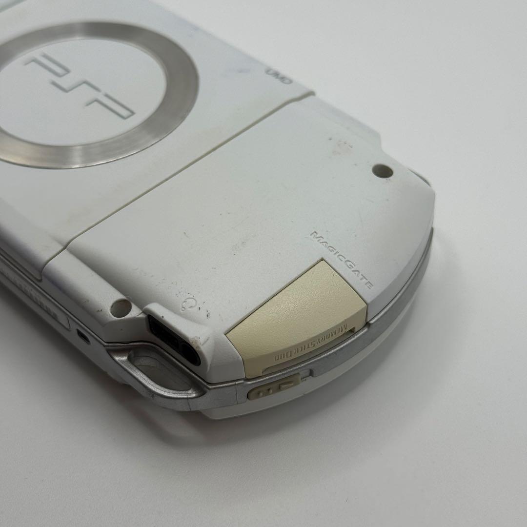 【PlayStation Portable】 808 IPS液晶 PSP-1000 ファームウェア6.61 40 ゲーム周辺機器 プレイステーションポータブル(PSP) テレビゲーム