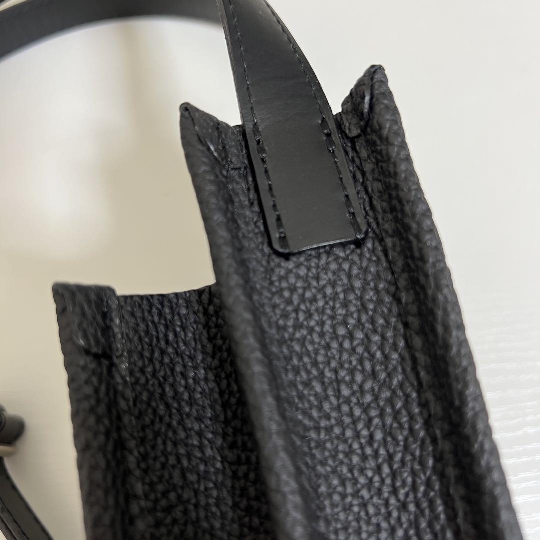 超美品 ITTI MARY TOWN POUCH S / ecco社製レザー