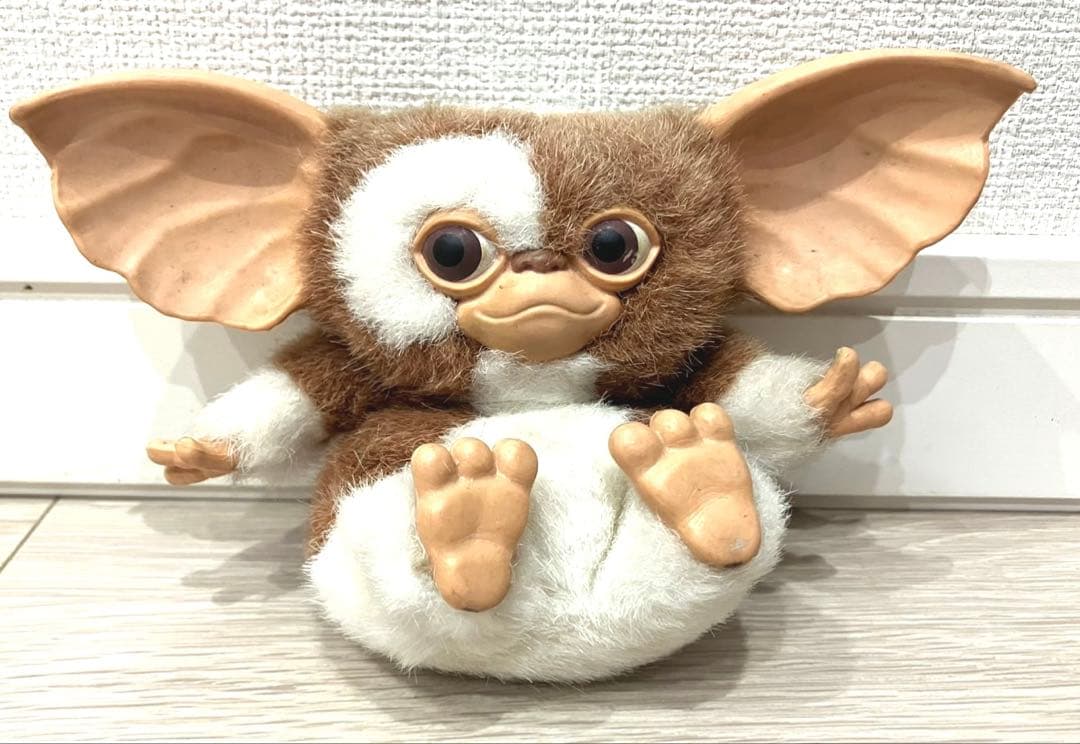 グレムリン ギズモ ミニ　ぬいぐるみ　フィギュア　ジャンプランニング　プチドール
