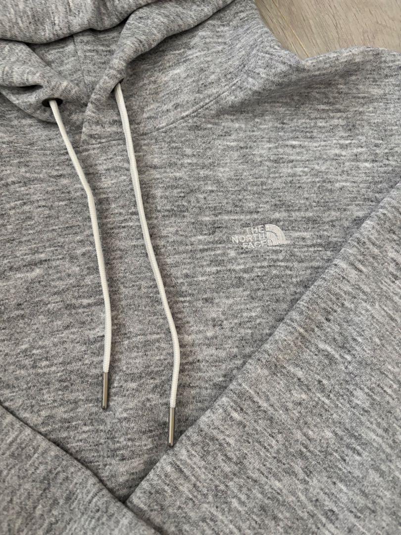 THE NORTH FACE グレー XLフード付きパーカー　値下しました THE NORTH FACE グレー XLフード付きパーカー値下しました
