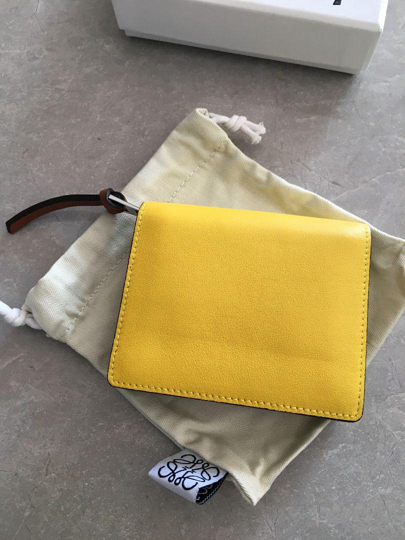 ロエベ 財布 LOEWE⭐︎ 二つ折り財布⭐︎ 男女兼用