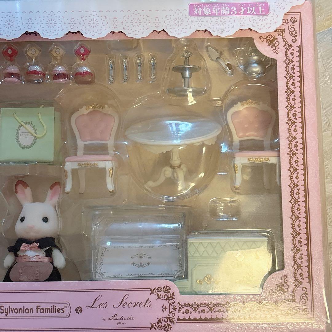 シルバニアファミリー スクレbyラデュレ 「ラデュレでティータイム」 シルバニアファミリー スクレbyラデュレ 「ラデュレでティータイム」