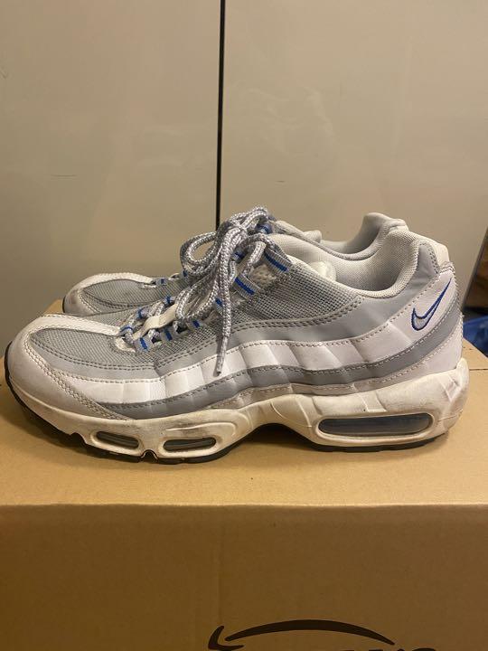 特別価格！NIKE AIR MAX 95 ESSENTIAL 27.5cm
