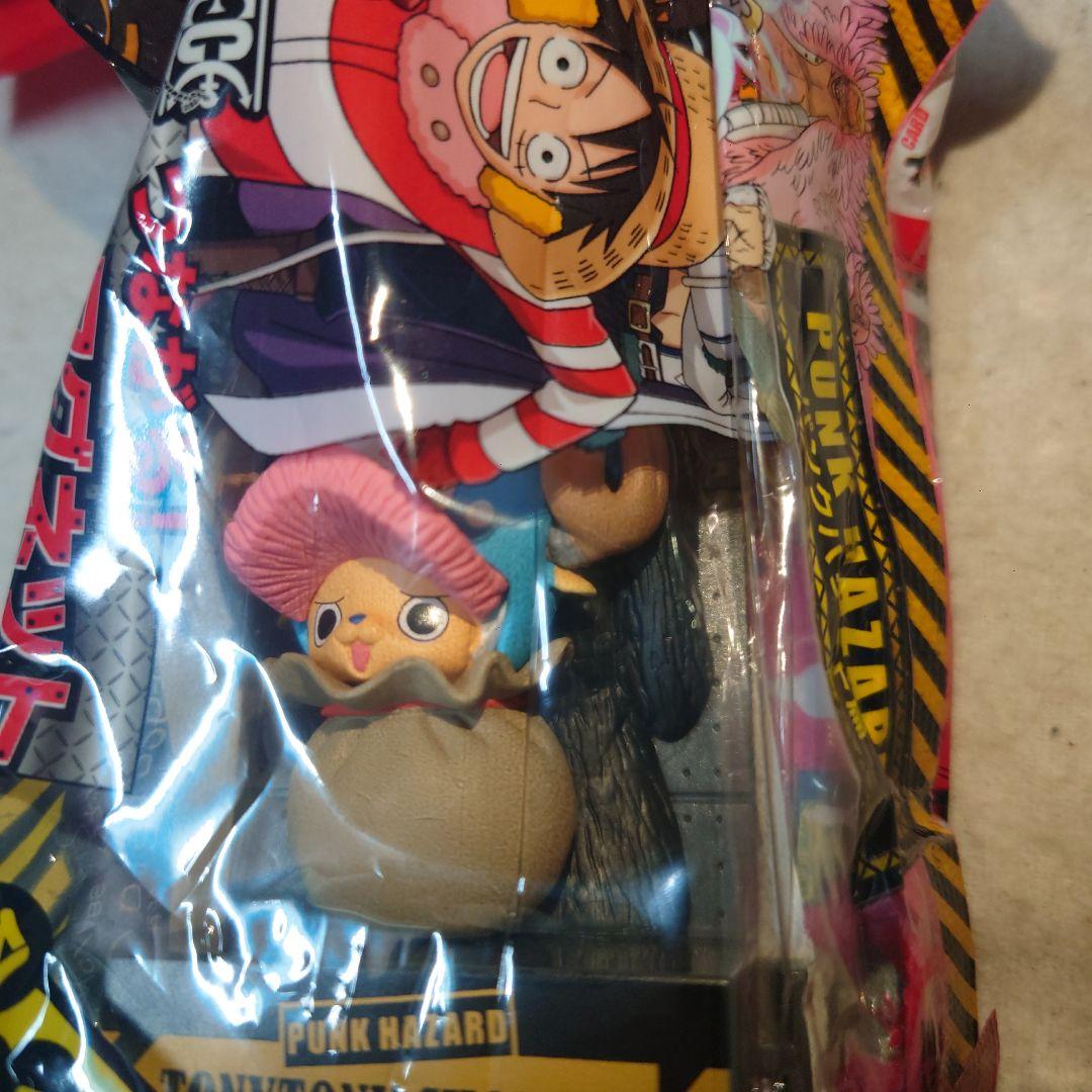 ワンピース フィギュア 8体セット 未開封・マグネットスタンド ワンピース フィギュア 8体セット 未開封・マグネットスタンド