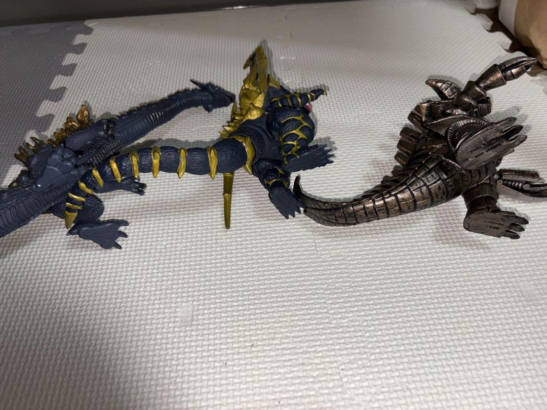 ウルトラマン怪獣フィギュア 3体セット