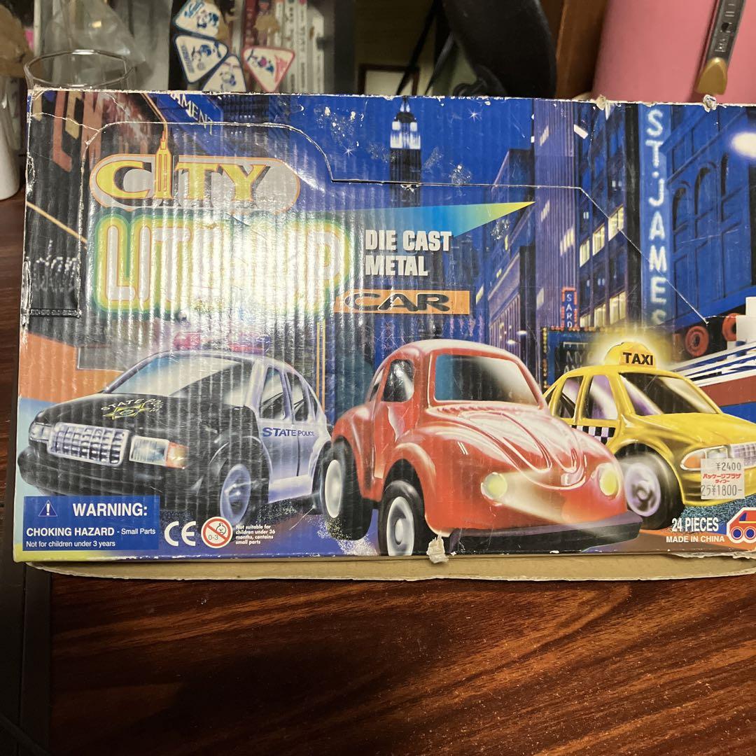 プルバックと、ライト点灯ミニカー、キーホルダー - メルカリ