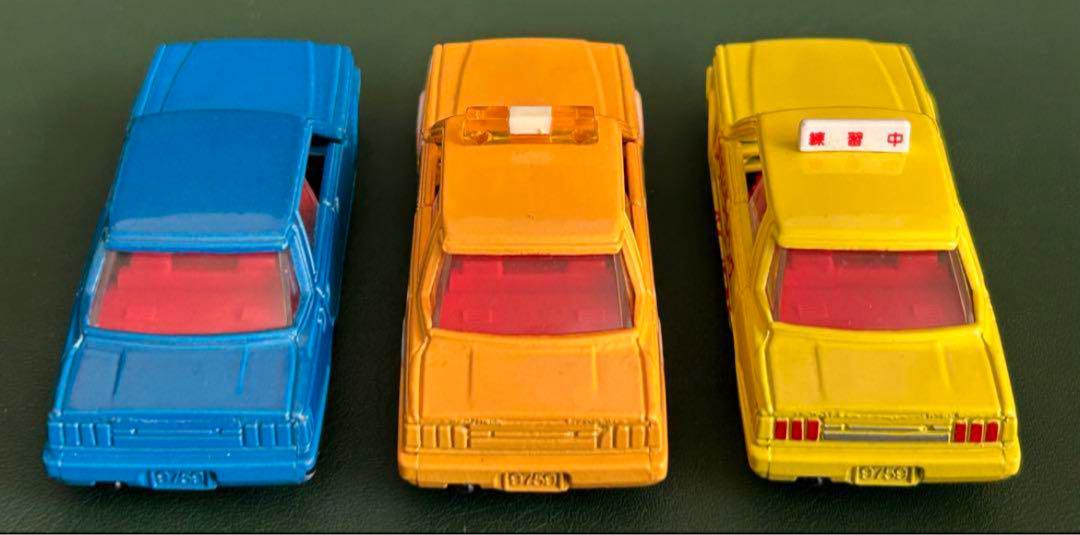 日本製 トミカ ニッサン セドリック 4ドアハードトップ 3台セット Y30