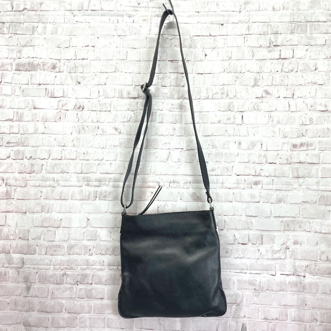 タグ付き PYLOOT ショルダーバッグ メンズ ブラック レザー