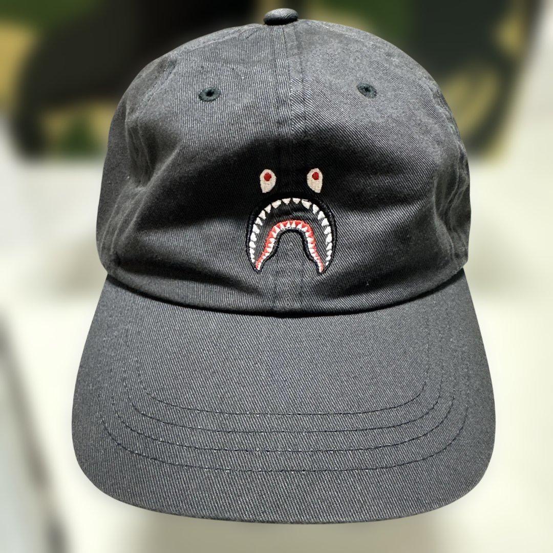 A BATHING APE SHARK CAP