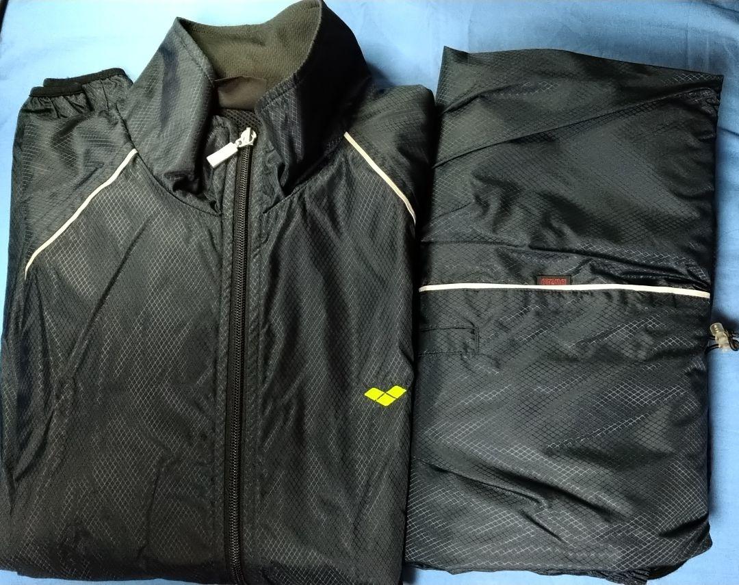 ARENA アリーナ L ウインドブレーカー 上下 黒に近いネイビー 中古 by ARENA アリーナ L ウインドブレーカー 上下 黒に近いネイビー 中古 by