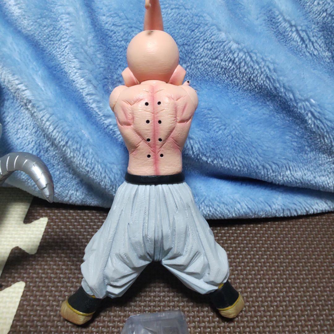 一番くじ メカフリーザ 魔人ブウ フィギュア