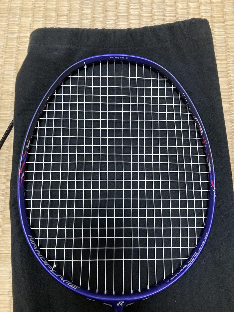 ヨネックス　バドミントンラケット　ナノフレア400