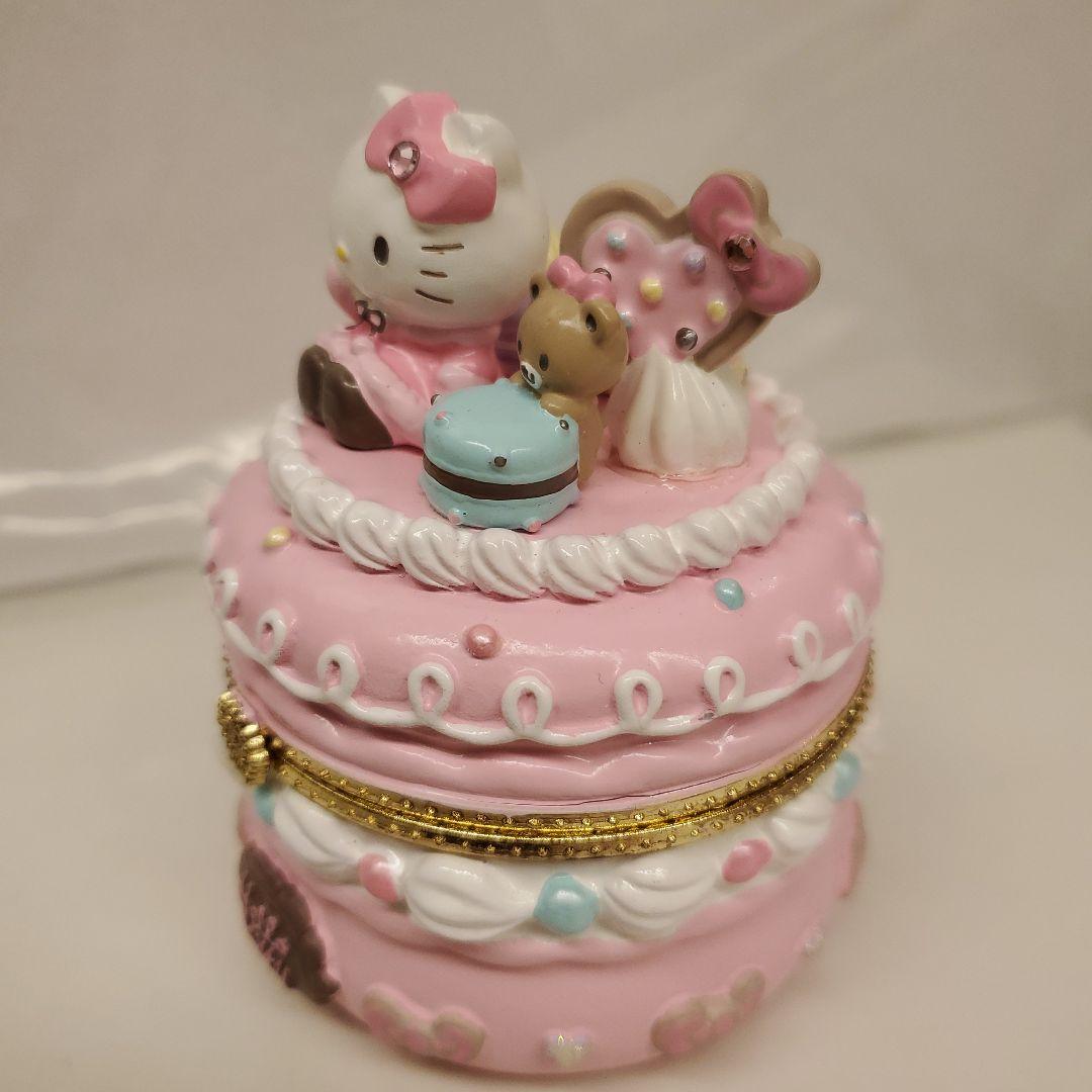 ハローキティ小物入れ　マカロン　陶器　超美品　レア商品