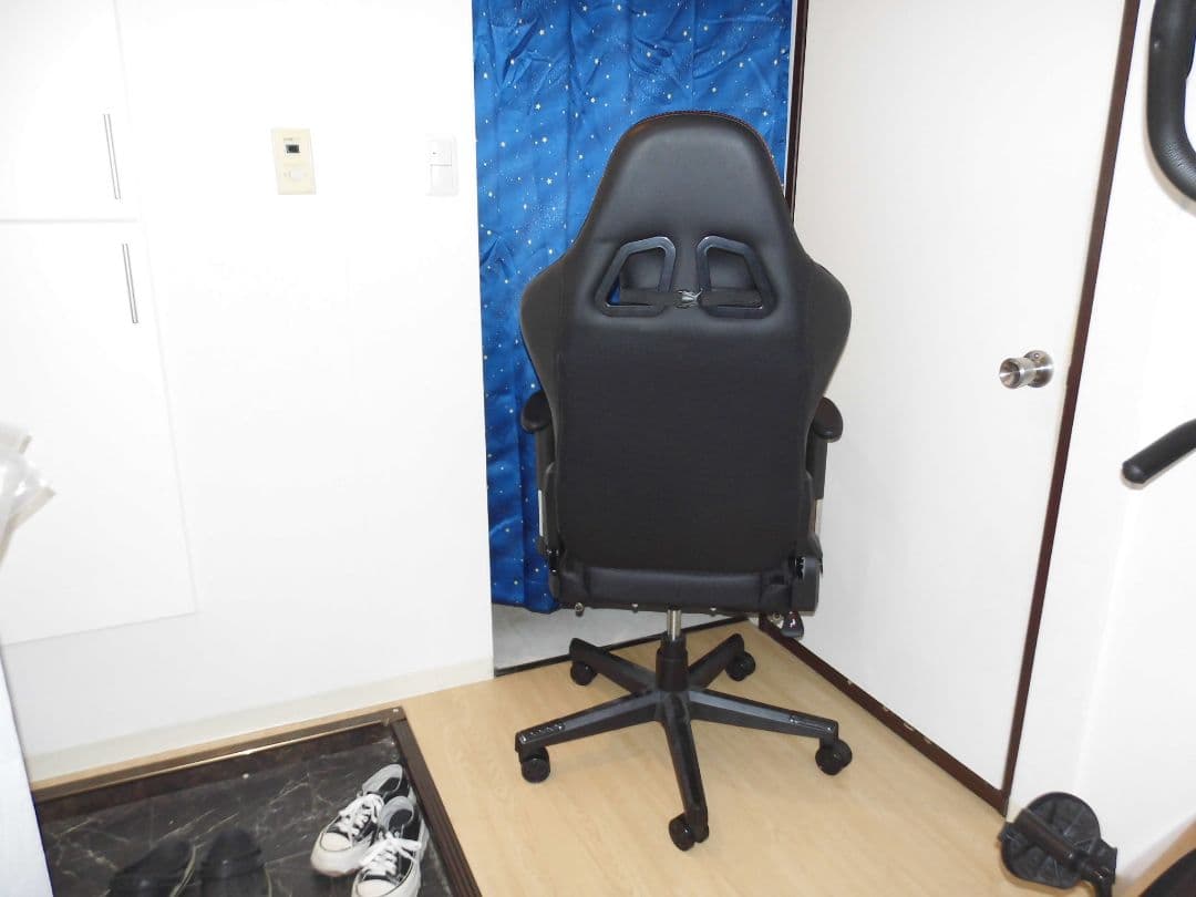 PITGAMING ゲーミングチェア 黒 赤目立った傷や汚れなし MARWIL-DEMENAGEMENTS_CH