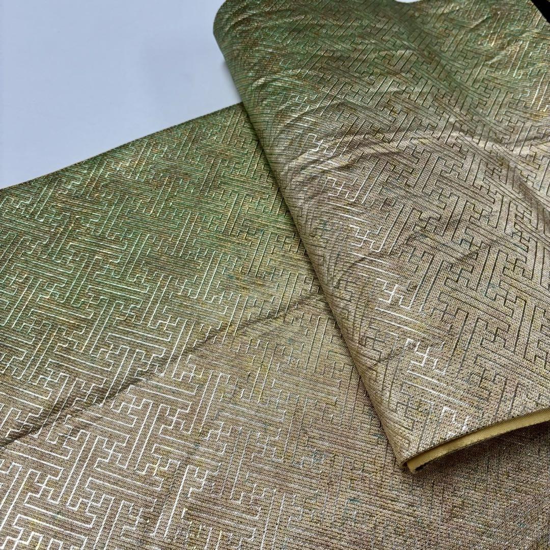 袋帯 風通箔別織 縦ラインに草花 金糸 全通 正絹 綺麗なデザインT-2936 袋帯 風通箔別織 縦ラインに草花 金糸 全通 正絹 綺麗なデザイン