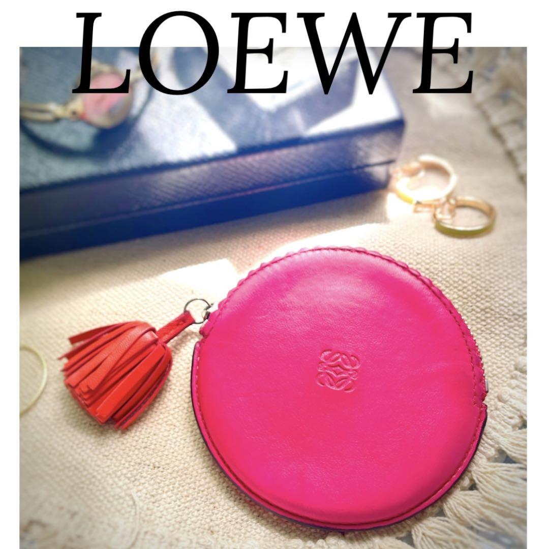 LOEWE アナグラムコインパース ナッパレザー マゼンタ フリンジ タッセル